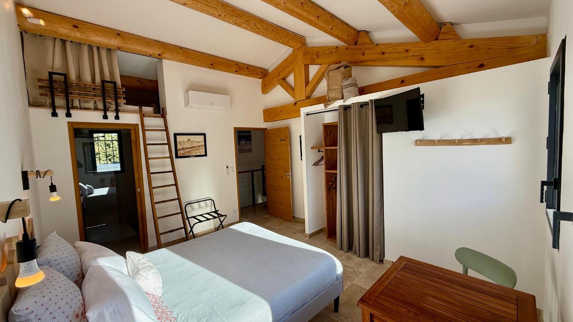 Mas Campau Bed & Breakfast ฟองต์วิลเย ภายนอก รูปภาพ